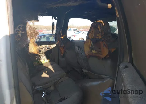 2008 Ford F-350 Chassis Lariat/Xl/Xlt z USA, uszkodzony, nr VIN 1FDSW355X8EC85474